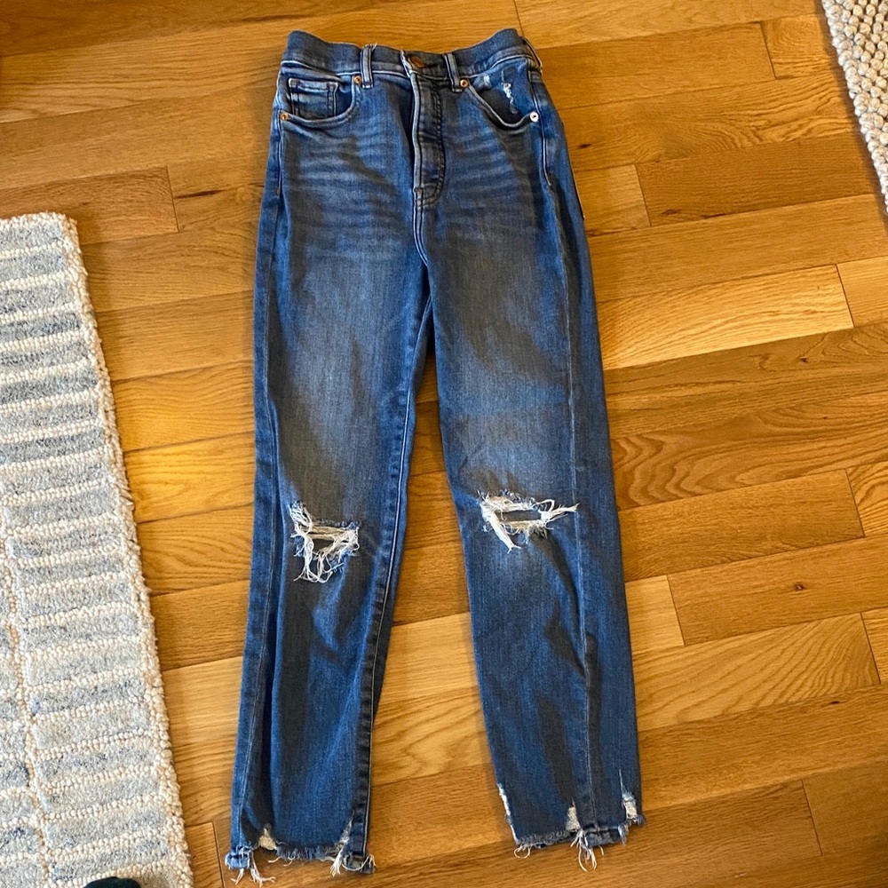 Express slim ankle distressed Blue Jeans-super high rise
